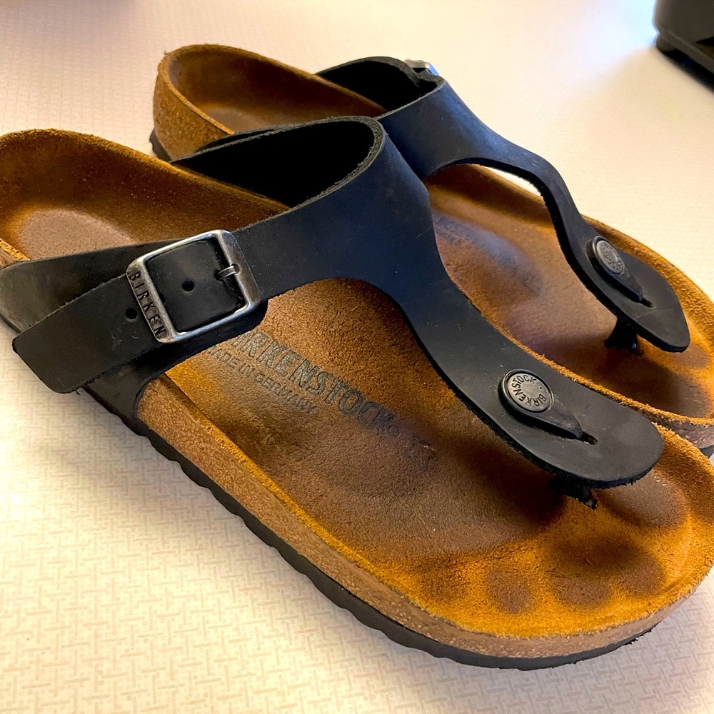 Women’s Birkenstock size 6